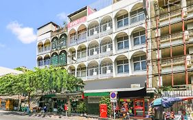 Bangkok Hub Hostel