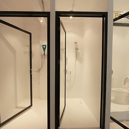 Bangkok Hub Hostel ภายนอก รูปภาพ